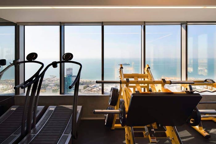Vie Fitness Studio – city views